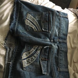 Distressed mini skirt